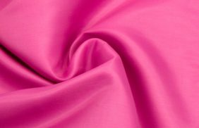 ткань подкладочная 170t 100%pe 42гр/м2 цв s304(170) розовый фуксия 150см (рул 100м) sun rise купить по цене 31.3 руб в розницу от 1 метра - в интернет-магазине Веллтекс